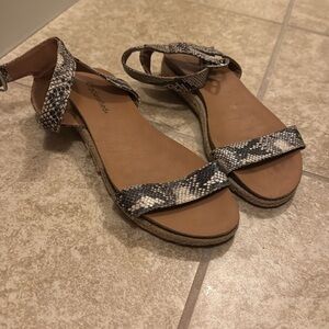 Snakeskin Patterned Women's Sandals
